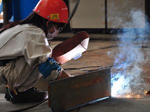 Welders for Shipbuilding